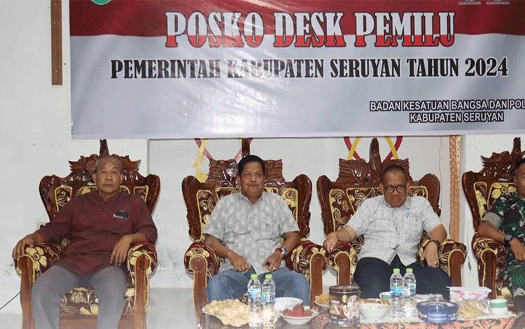 Pj Bupati Kunjungi Posko Desk Pemilu Pemkab Seruyan
