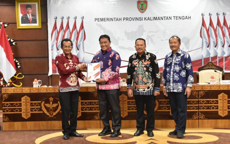 Pemprov Kalteng Menerima Hasil Pengawasan BPKP