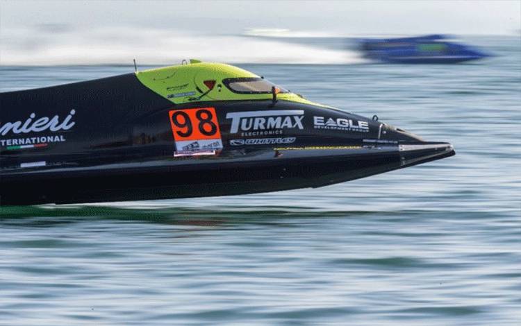 InJourney: F1Powerboat Menarik Banyak Turis ke Danau Toba
