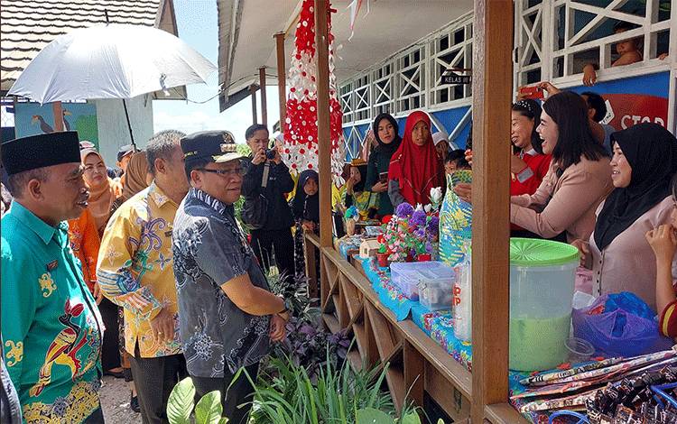 Pj Bupati Kapuas: Membentuk Pengetahuan dan Pribadi Anak Harus Selaras