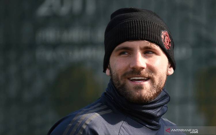 Luke Shaw Cedera Lagi, Kemungkinan Absen Hingga Akhir Musim