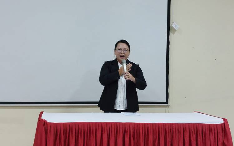 Seniriaty Tekankan Optimalisasi Tugas Pokok Pejabat Fungsional RSJ Kalawa Atei  ?