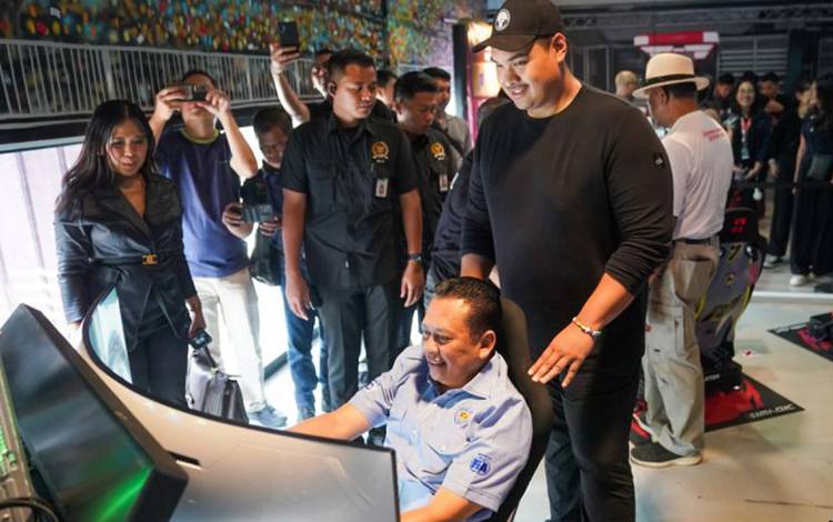 Menpora Ingin P1 Digital Motorsport jadi Wadah untuk Mengasah Kemampuan Atlet