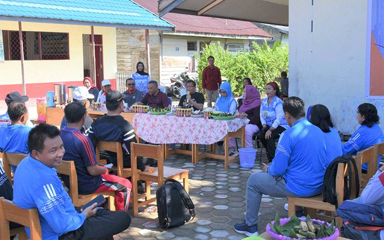 Pj Bupati Kapuas Lakukan Pertemuan Dengan KKG PJOK
