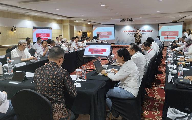 Wartawan Diminta Jadi Duta Literasi Sektor Jasa Keuangan