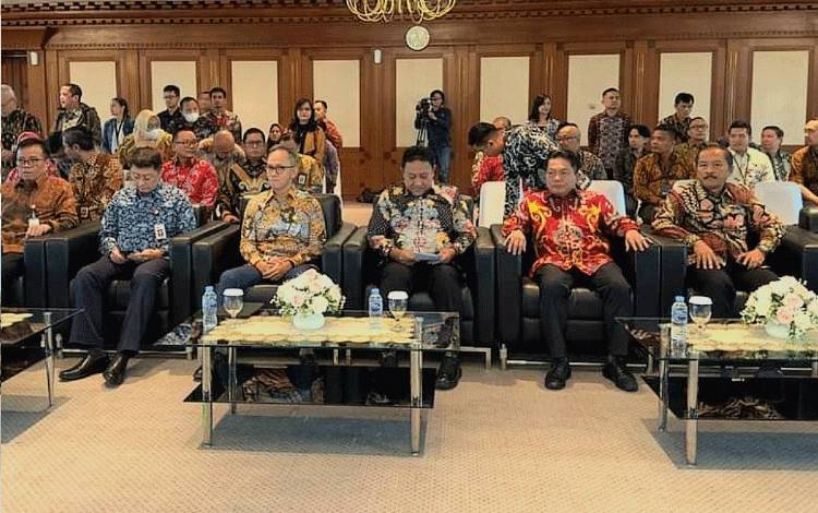 Wagub Harap Kerja Sama OJK dan Pemprov Kalteng Semakin Kuat