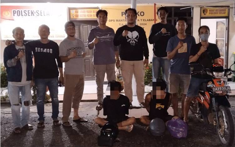 Sadis, Dua Pemuda Curi Dompet Hingga Kuras Isi ATM dari Korban Laka Lantas di Kapuas