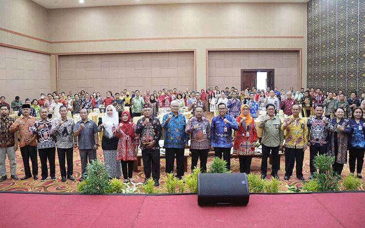 RKPD 2025 Momen Strategis Pembangunan Daerah