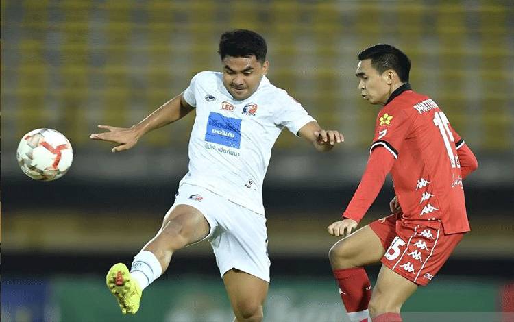 Asnawi Bermain 61 Menit Bersama Port, Arhan Kembali tak Masuk Skuad