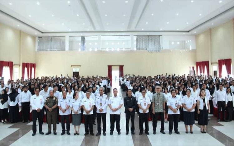Sebanyak 718 PPPK di Katingan Terima SK Pengangkatan, ini Pesan Pj Bupati