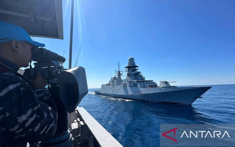 KRI Diponegoro Latihan Bersama Kapal Perang NATO di Mediterania