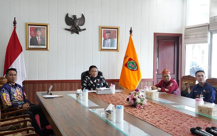 Pemprov Kalteng Ikuti Rakor Antisipasi Karhutla Bersama Menkopolhukam  ?