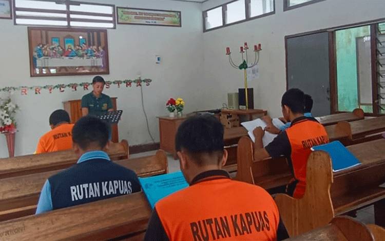 WBP Nasrani Rutan Kapuas Ikuti Kegiatan Ibadah Bersama