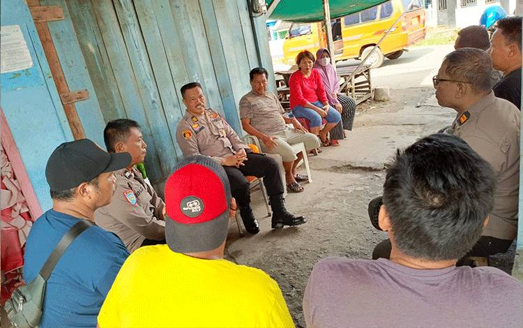 Gelar Jumat Curhat, Polsek Pahandut Ingatkan Masyarakat Waspada Curanmor