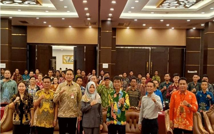Kepala Dinas PMD Kapuas Targetkan Penggunaan Aplikasi Siskeudes pada 214 Desa