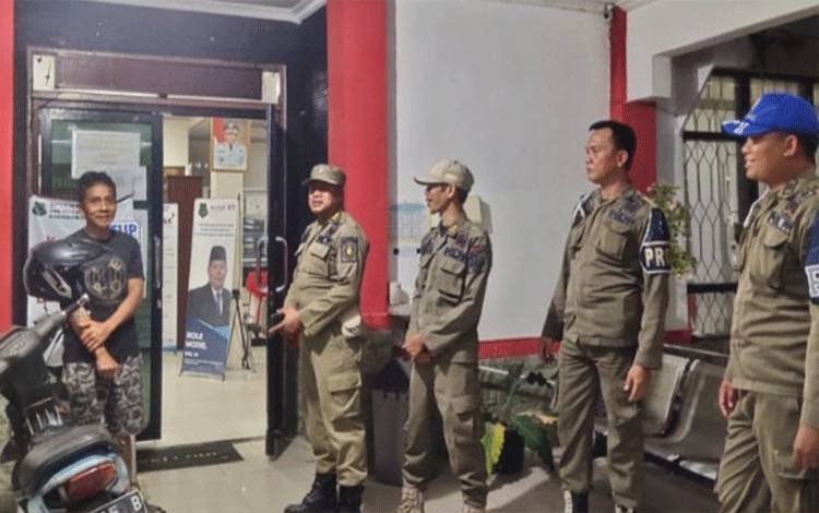 Satpol PP dan Damkar Kapuas Rutin Patroli Pantau Aset Pemda