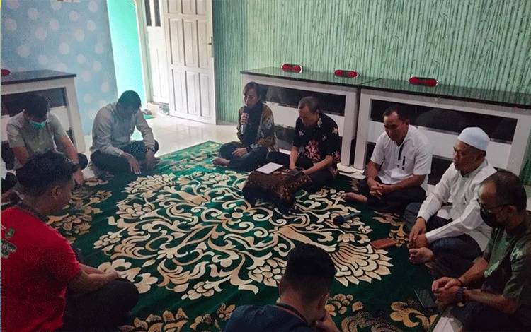 Pegawai Dinkes Kapuas Isi Ramadan Lewat Kegiatan Tausiyah