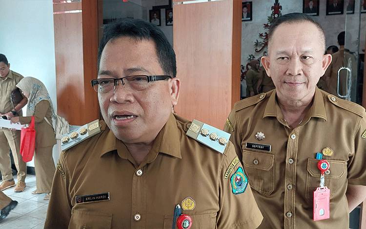 Pj Bupati Sambut Baik 3 Raperda yang Diterima Fraksi di DPRD Kapuas