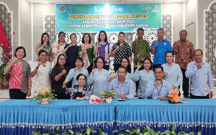 Penyuluh Agama Kristen di Kapuas Ikuti Kegiatan Pembinaan Peningkatan Keterampilan