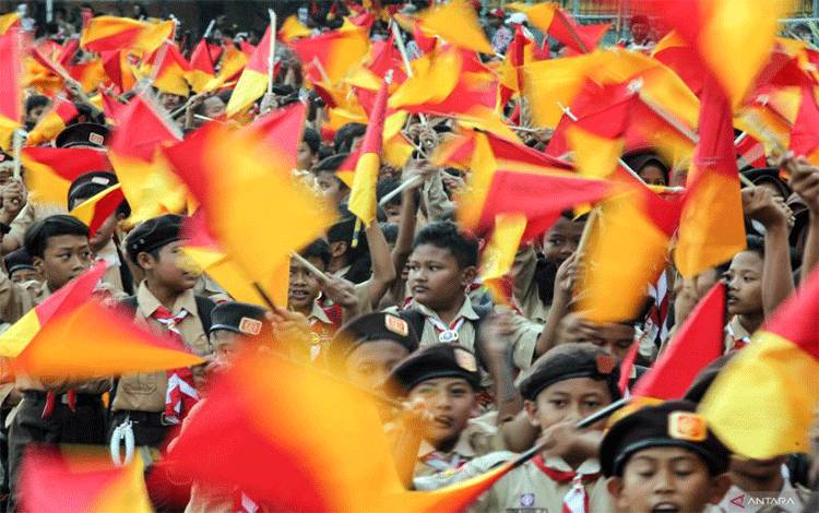 Gerindra Menolak Keputusan Nadiem Pramuka Bukan Ekskul Wajib