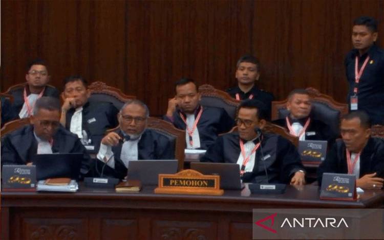 Timnas AMIN Ajukan Keberatan Eddy Hiariej Jadi Ahli Prabowo-Gibran