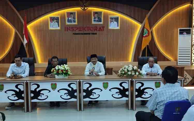 Inspektur Pembantu Khusus dan Auditor Madya Inspektorat Kalteng Purna Tugas