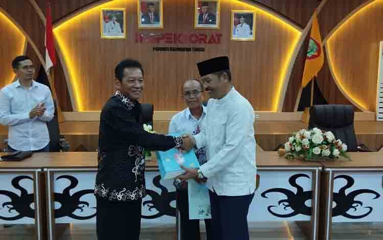 Lepas Pegawai Purna Tugas, Saring Ingatkan Pentingnya Menjaga Silaturahmi