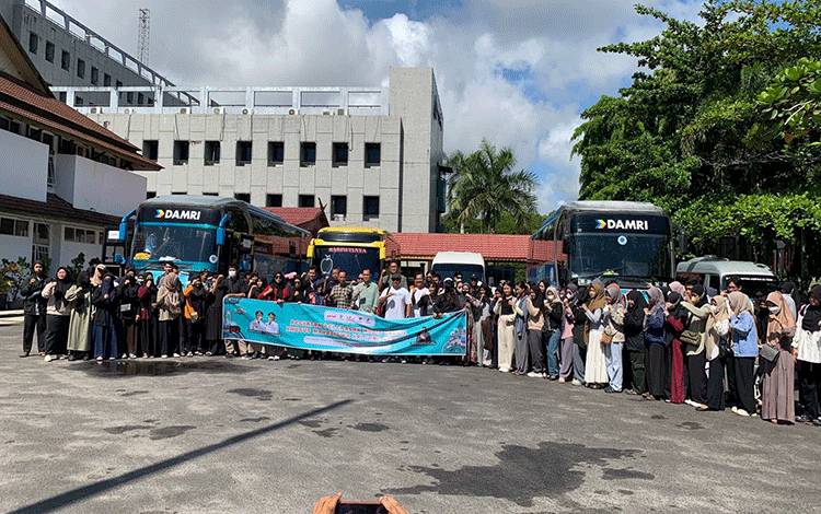 Mahasiswa Euforia Ikuti Program Mudik Gratis Disdik Kalteng