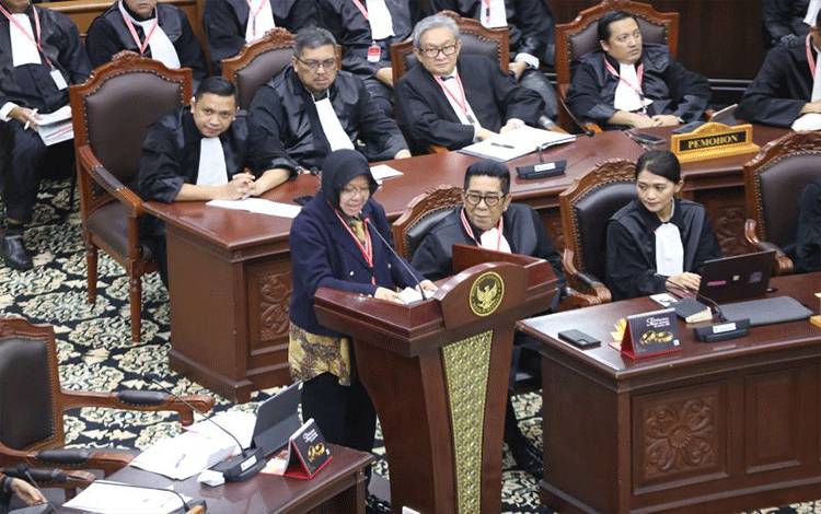 Mensos Tegaskan Hanya Salurkan Bansos Dalam Bentuk Tunai