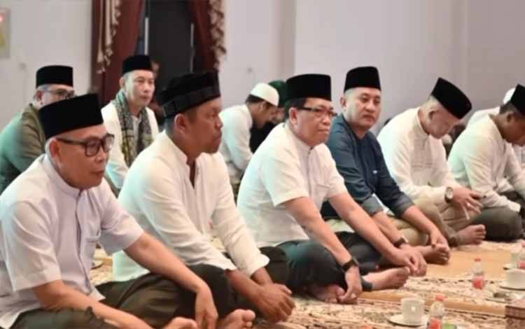 Anggota DPRD Kapuas Apresiasi Kegiatan Bukber Pj Bupati Bersama Masyarakat
