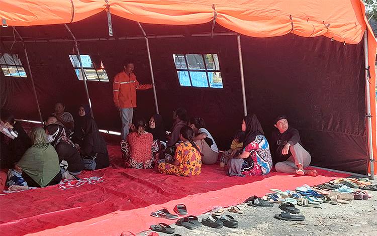 Pengungsi Korban Kebakaran Perlu Bantuan Makanan dan Pakaian, Begini Cerita Tragedi di Gang Sayur Sari Palangka Raya