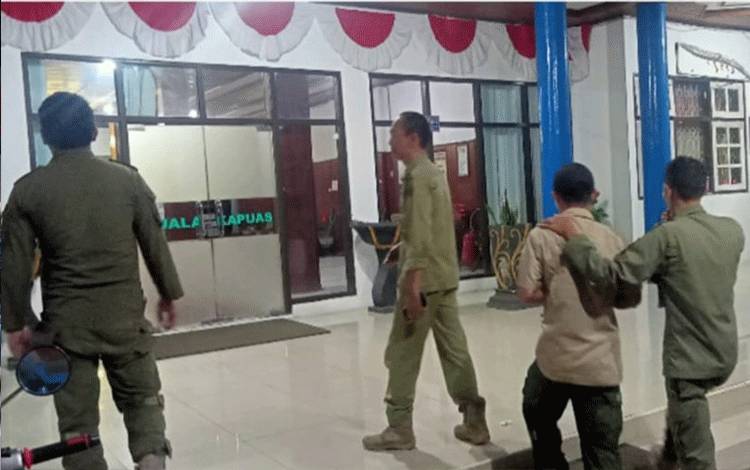 Libur Lebaran, Satpol PP dan Damkar Kapuas Patroli Pantau Aset Daerah
