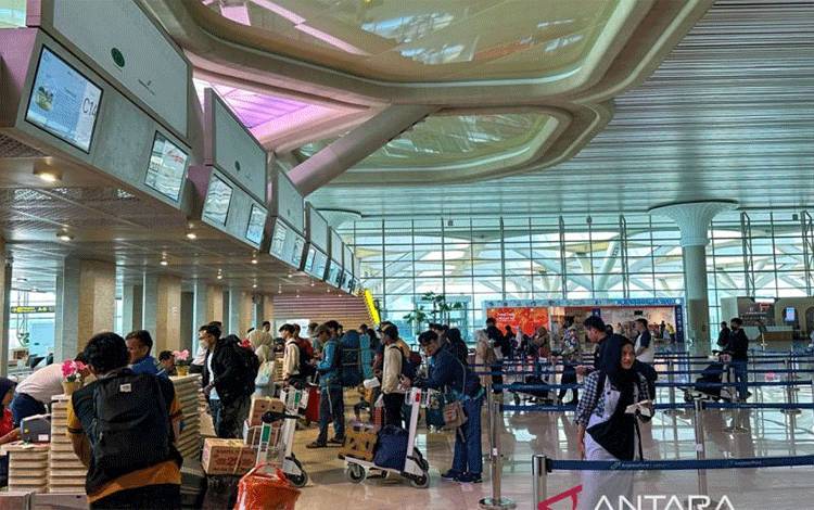 AP I Catat Penumpang Pesawat di Bandara YIA Capai 96.133 Pax