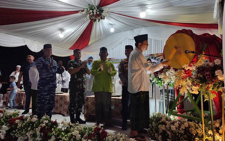 Pemkab Kobar Sambut 1 Syawal 1445 Hijriah dengan Takbir Keliling