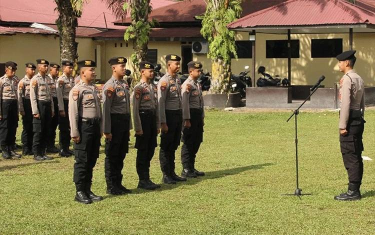 Personil Ditsamapta Polda Kalteng Gelar Apel Siaga untuk Antisipasi Gangguan Kamtibmas Pasca Lebaran