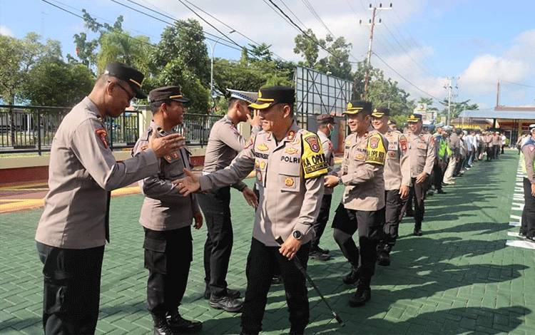 Pasca Lebaran Idul Fitri, Kapolres Kapuas Halal Bihalal dengan Anggota
