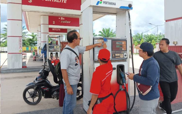 Antisipasi Kecurangan Isi BBM, Polres Kotim Periksa SPBU di Sampit