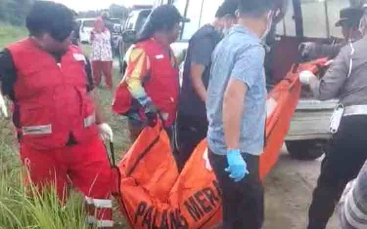 Mayat Seorang Pria Ditemukan di Dalam Parit di Sampit