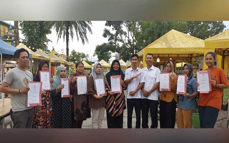 Naik Kelas, Sejumlah UMKM Kobar Dapatkan Sertifikat Halal