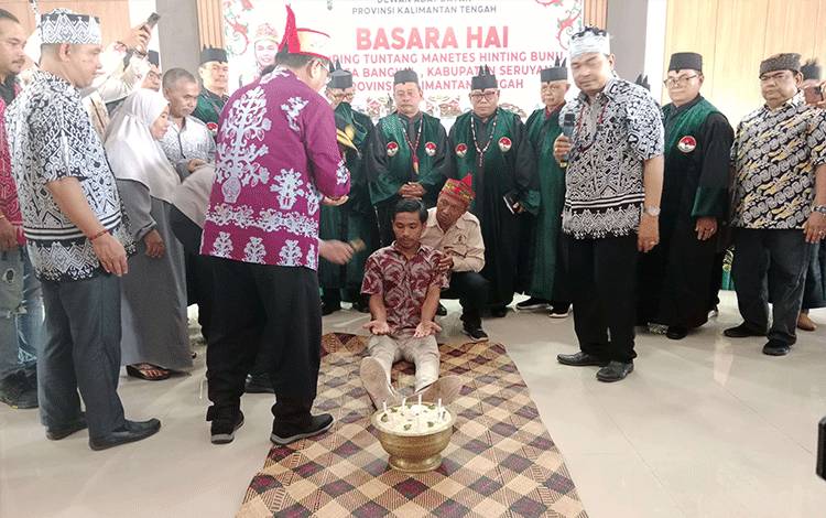 PT HMBP dan Polres Seruyan Didenda Adat Rp335 Juta atas Tragedi Bangkal