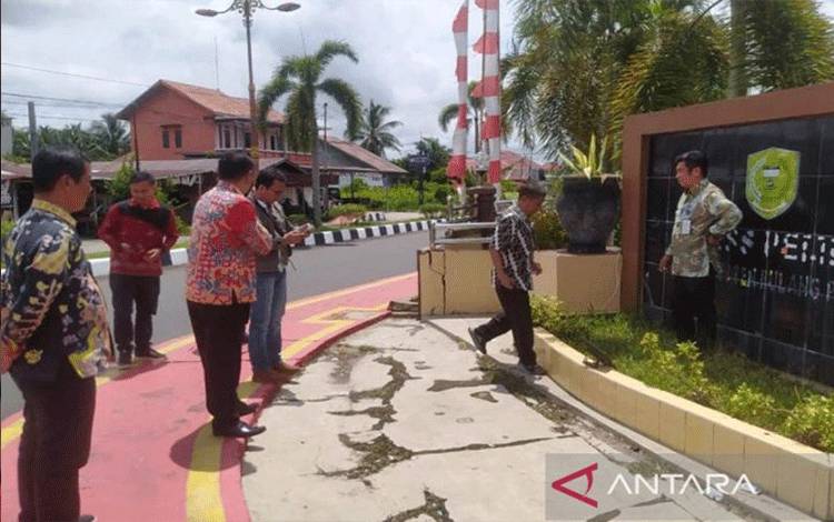 Pemkab Pulang Pisau Dapat Bantuan Videotron dari Pemprov Kalteng