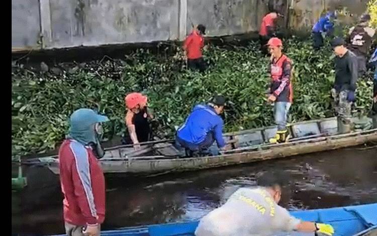 Bupati Kotim Ajak Masyarakat Bantaran Sungai Pahami Pentingnya Normalisasi