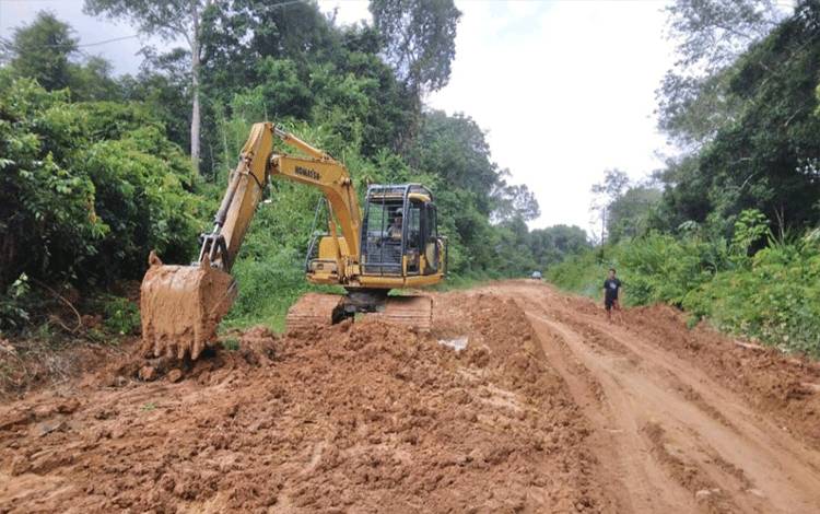 Pemkab Kotim Gelontorkan Rp151 Miliar untuk Infrastruktur Jalan