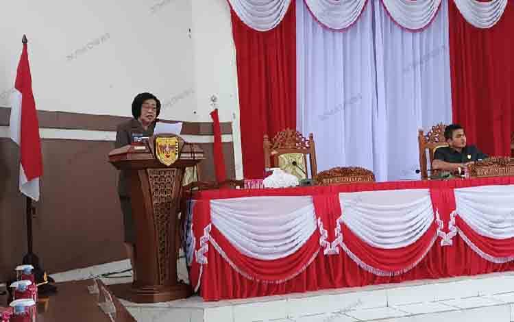 Pemkab Tanggapi Pandangan Fraksi PDIP DPRD Gunung Mas
