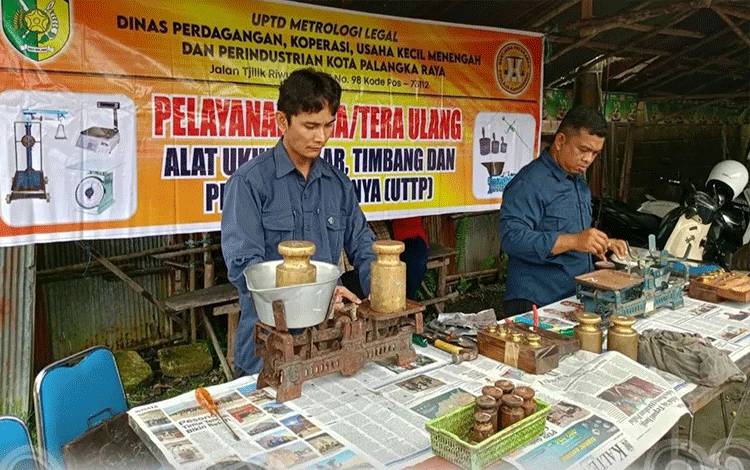 UPTD Metrologi Legal Palangka Raya Lakukan Tera Ulang Berkala Tiap Tahun