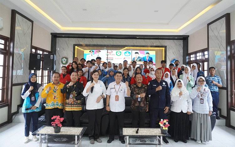 Gen Z di Kotim Ikuti Sarasehan Konflik Kebahasaan Berindikasi Hukum