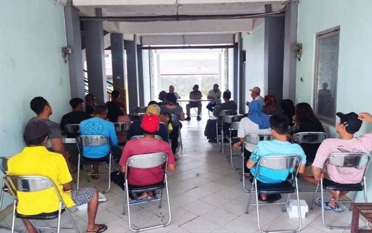 Disperkimtan Palangka Raya Adakan Pertemuan Rutin Penghuni Rusun Jalan Sesepmadu