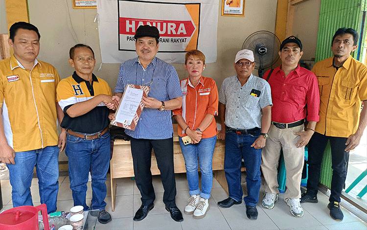 Mantan Ketua DPRD Periode 2009-2014 Ikut Berkompetisi pada Pilkada Barito Timur 2024