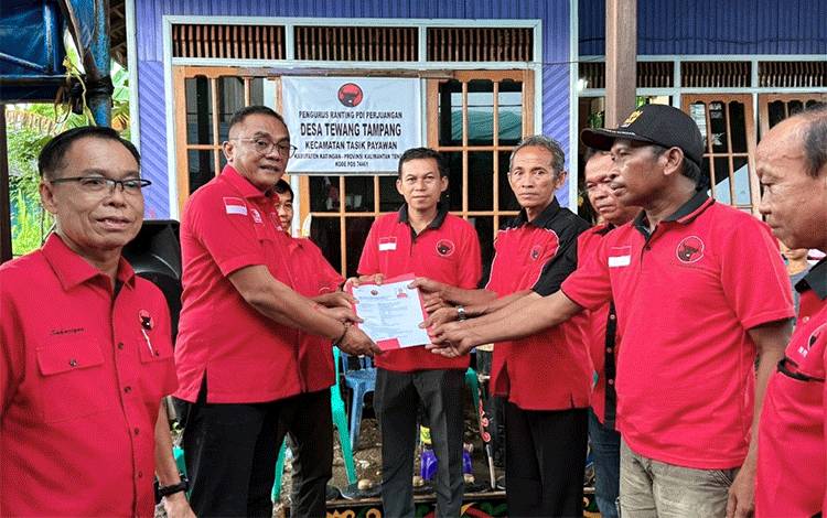 Agak Lain, Sigit K Yunianto Daftar di Ranting Tewang Tampang Katingan Maju Pilkada Kalteng