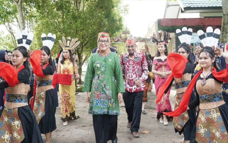 Pj Wali Kota Palangka Raya: Sekolah Harus Beri Kesan Menyenangkan
